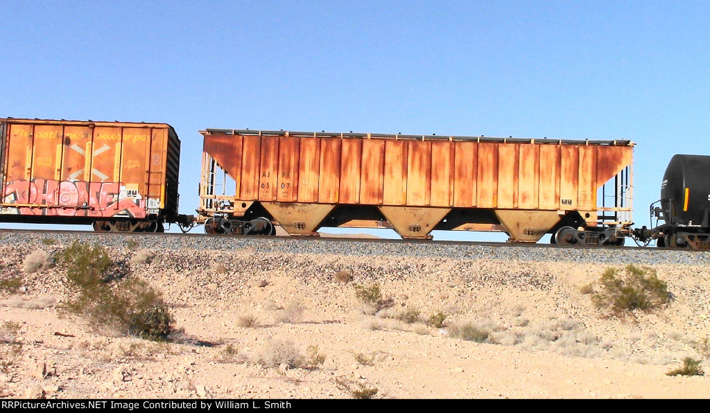 WB Manifest Frt at Erie NV W-MidTrnSlvs&Pshr -41